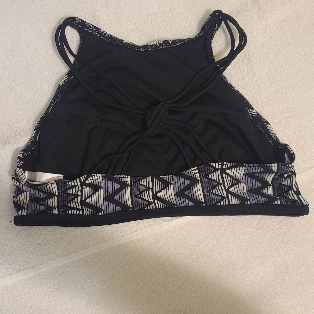Ripzone Black&White Geometric Bikini Set Size M - Picture 5 of 13